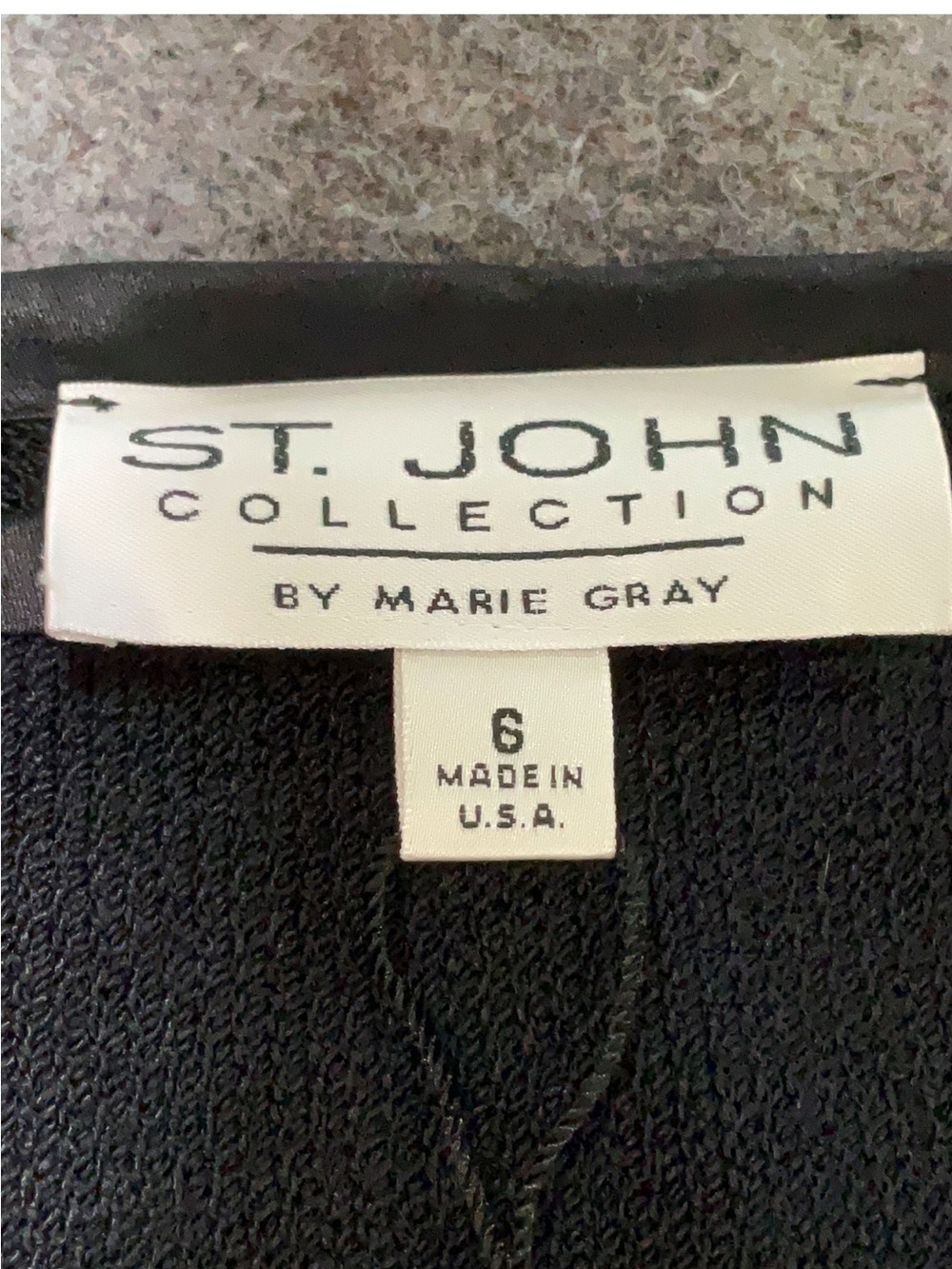Luxury designer St. John black knit skirt made in the USA - Picture 14 of 14